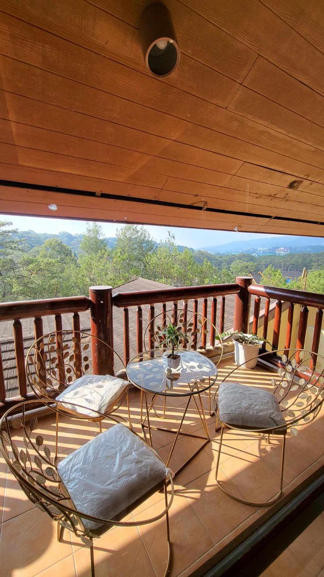Family Room,2 King Bed Privately Owned At The Forest Lodge By Mist And Pine Baguio City Exterior photo